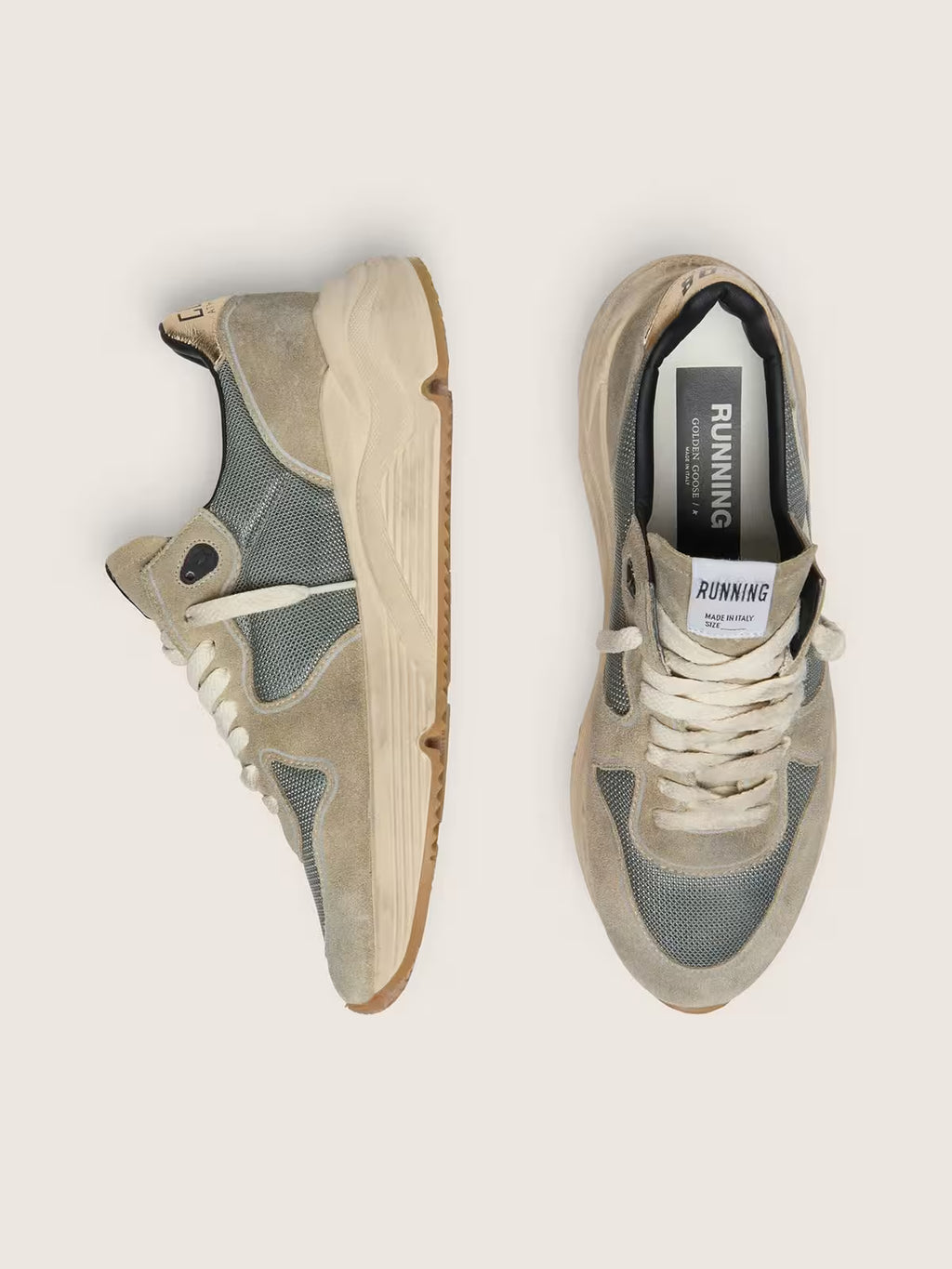 Running Sole en daim gris avec étoile et contrefort blancs