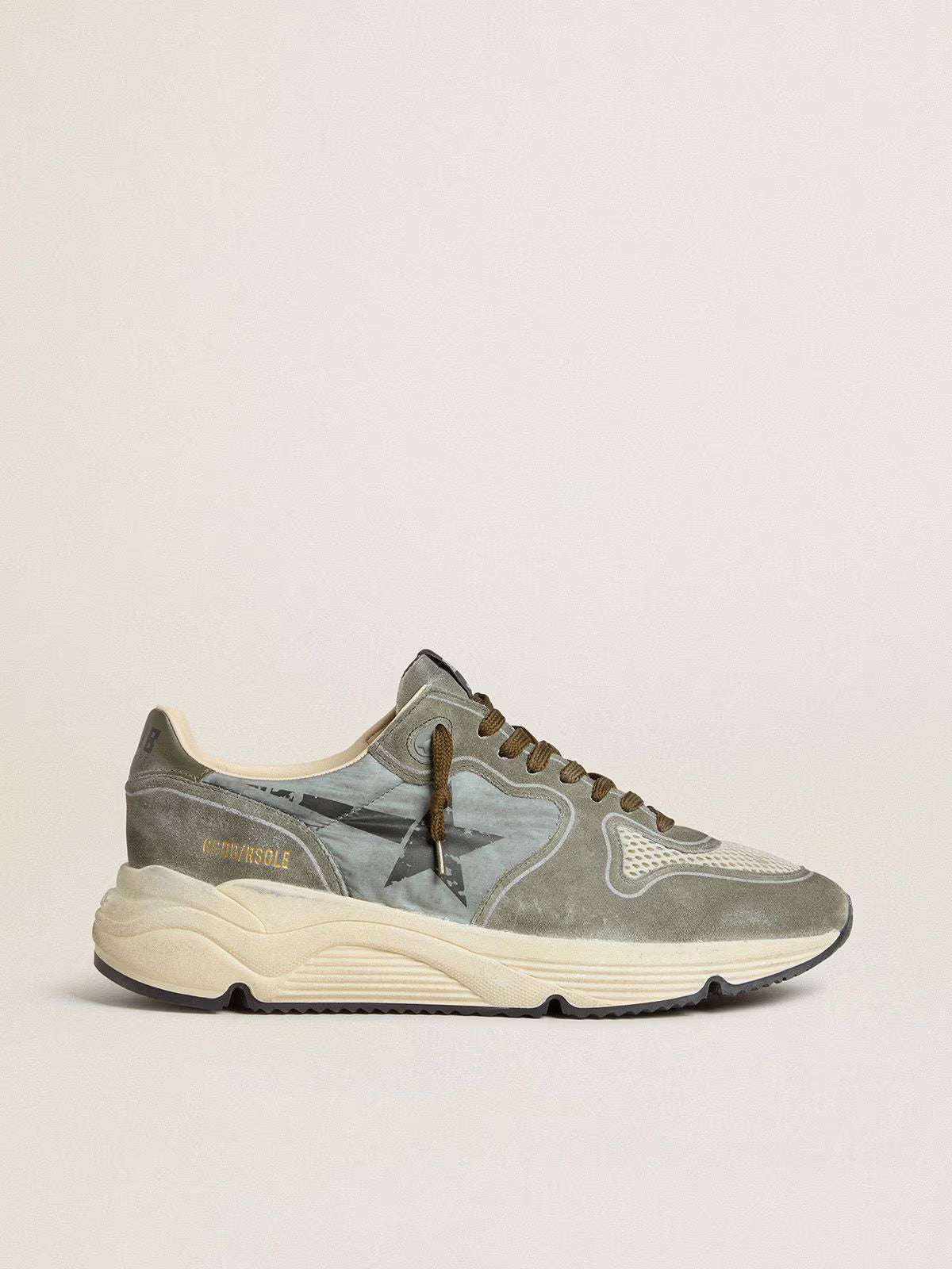 Running Sole Homme en nylon bleu ciel avec étoile noire et contrefort en cuir vert