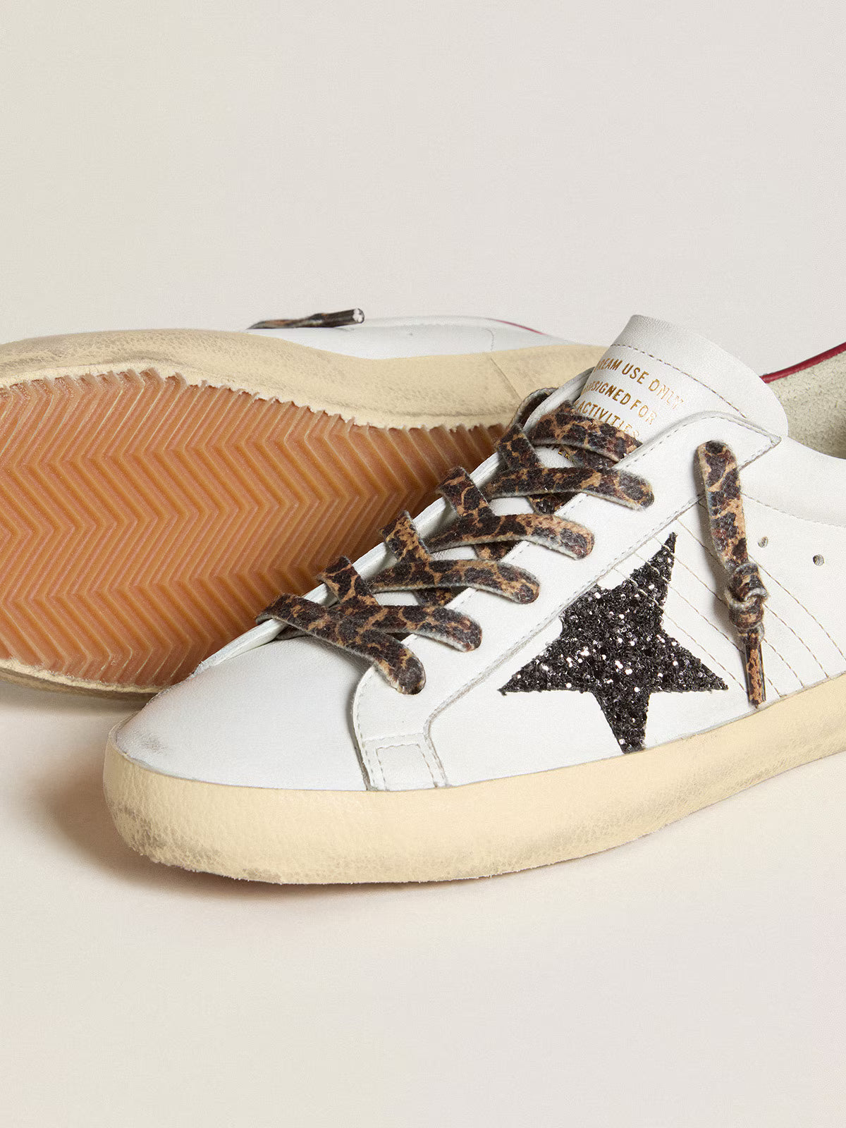 Super-Star pour femme en cuir nappa avec étoile à paillettes et contrefort en cuir nappa rouge