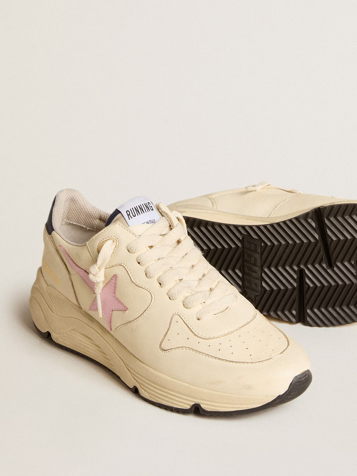 Running Sole en nappa avec étoile en cuir rose et contrefort en cuir bleu